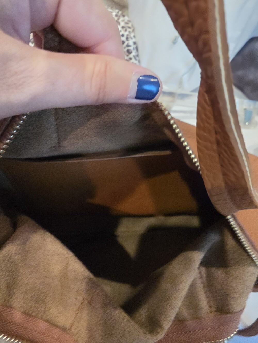 Old Navy Tan Camel Crossbody Bag - Picture 4 of 4